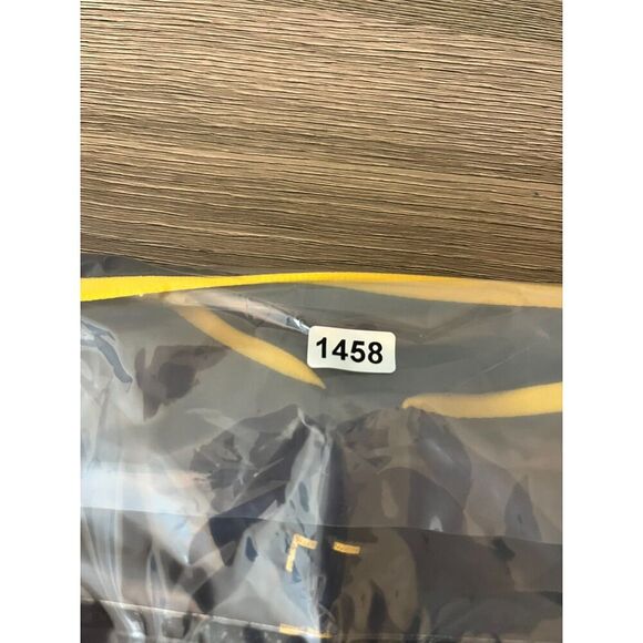 Nike Livestrong Women's 1/2 Zip Windbreaker Jacket Sz L Black Yellow Pullover - Picture 14 of 14